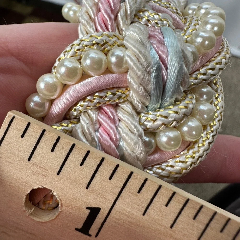 Unbranded vintage braided
